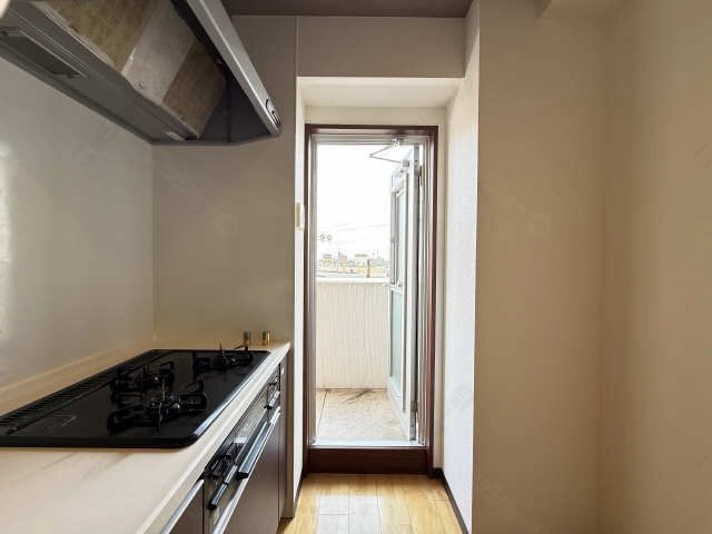 キッチン勝手口