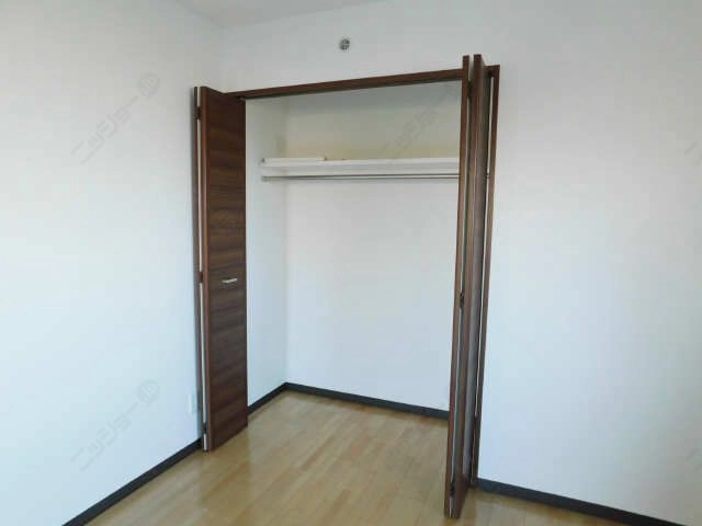 収納（中洋室）