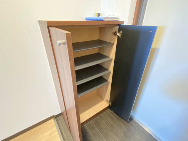 シューズBOX