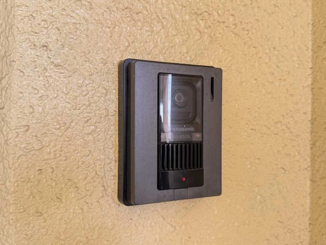 モニター付きインターホン