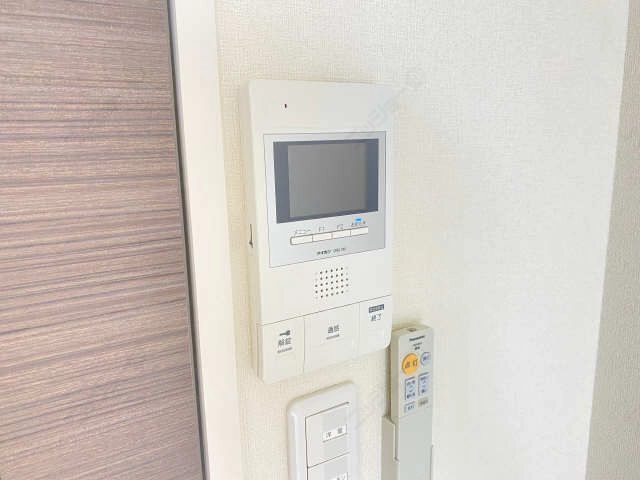 モニター付きインターホン