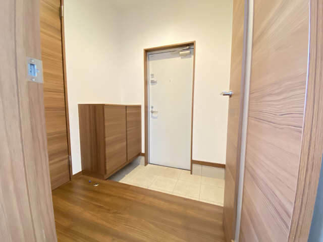 玄関内