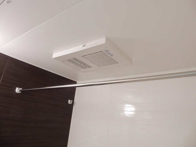 レジアスハイム遼仙Ⅲ 3階 浴室乾燥機