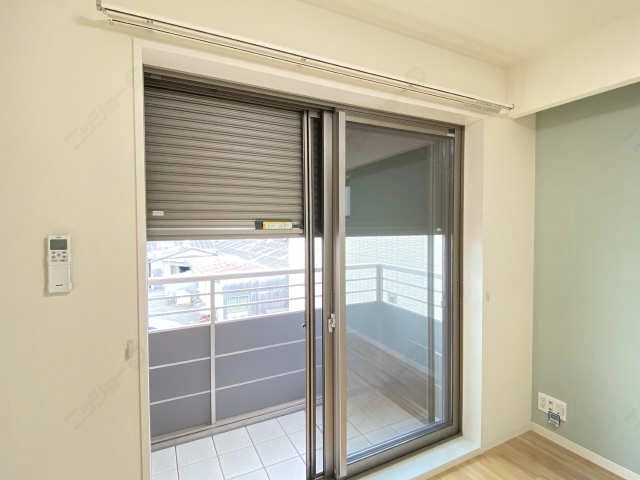 シャッター雨戸