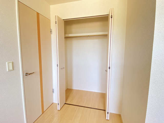 収納（北洋室）