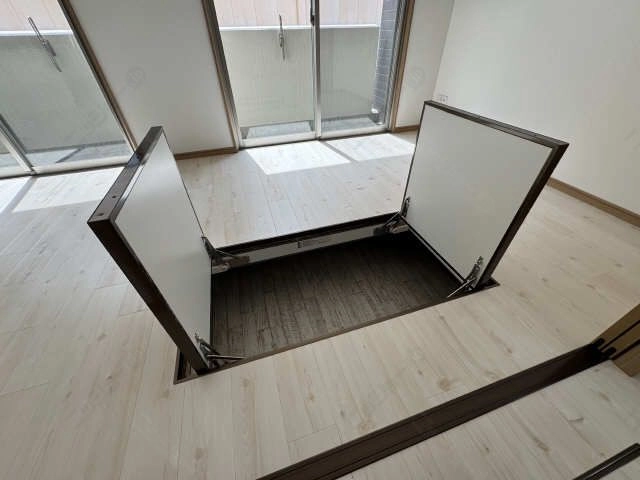 床下収納(リビング)