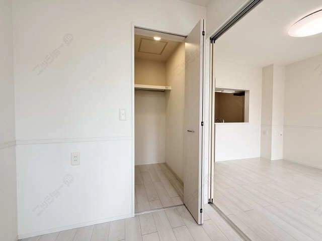 収納(東洋室)