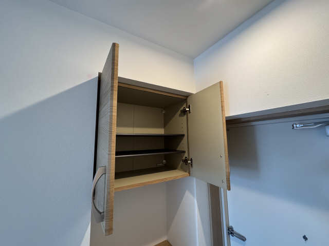 シューズBOX‐２