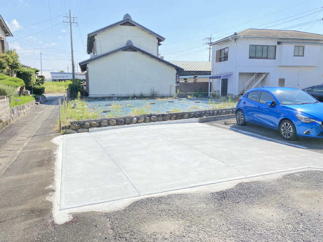 駐車場２
