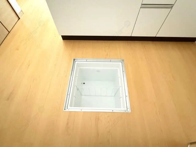 キッチン床下収納
