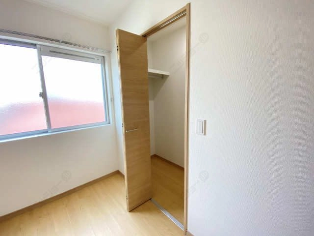 収納（北洋室）