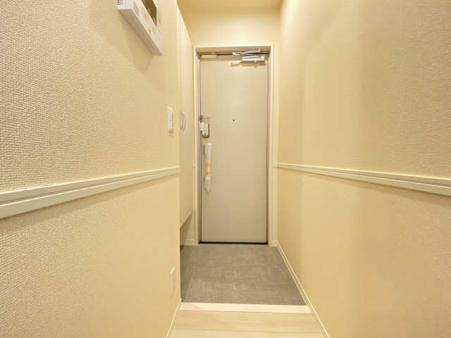 玄関内