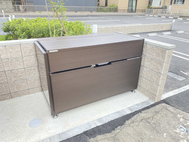 ゴミ捨て場