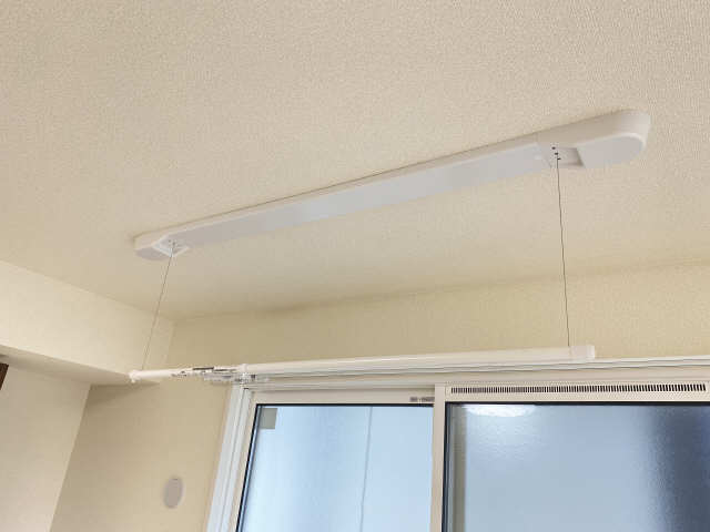 室内物干し（北洋室）