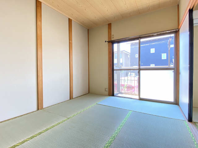 南東和室
