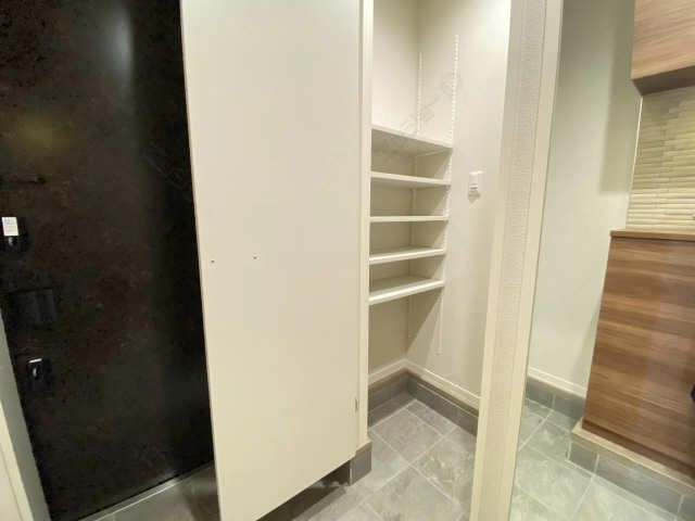 シューズクローク