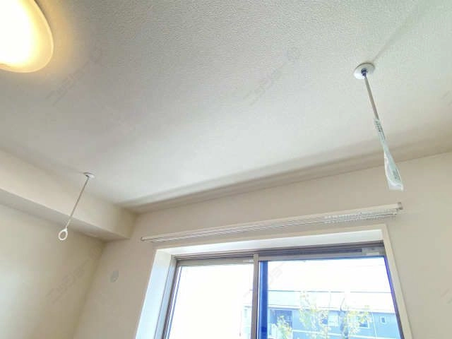 室内物干（南洋室）