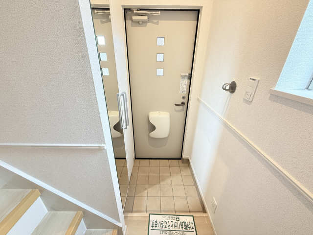 玄関内
