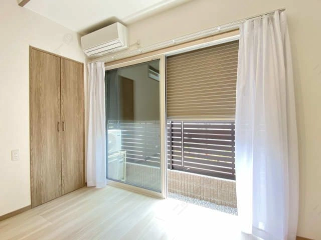 シャッター雨戸（リビング）