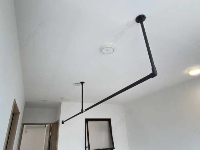 室内物干（2階廊下）