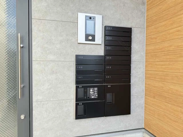 集合ポスト・宅配ボックス