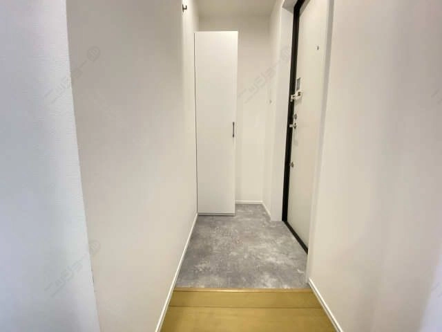 玄関内