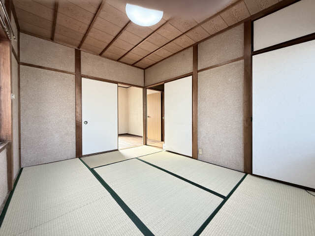 ２階東和室-2