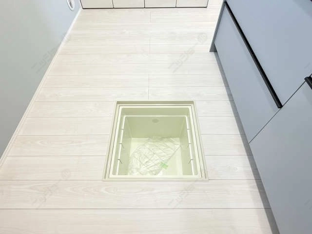 キッチン床下収納