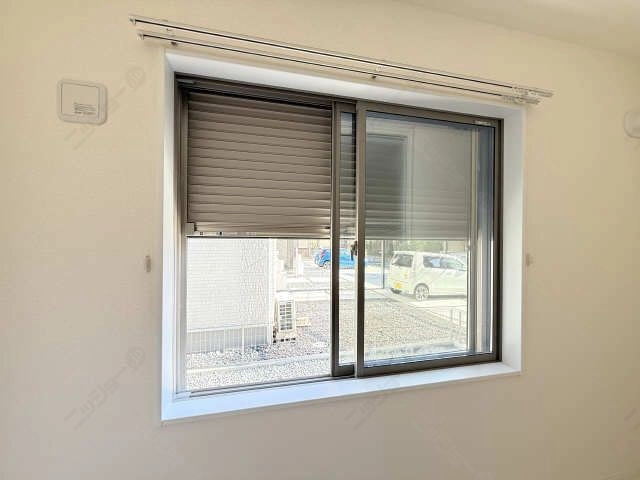 シャッター雨戸(1階)