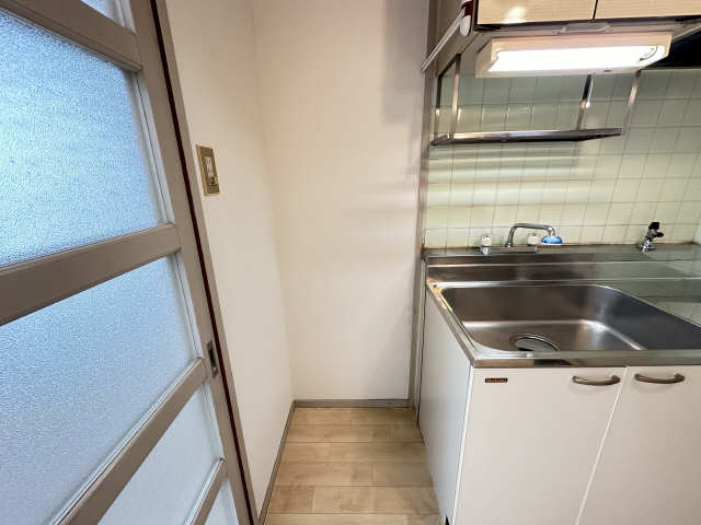 冷蔵庫置き場