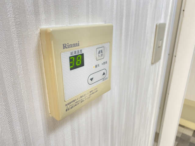 給湯機リモコン