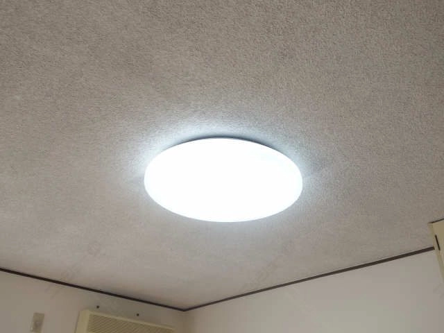 照明