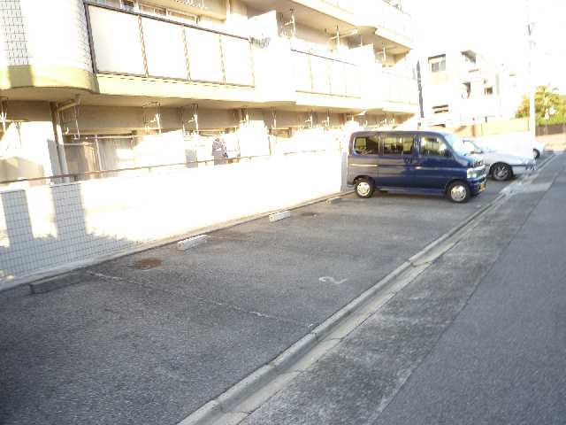 敷地内駐車場