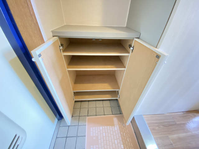 シューズBOX