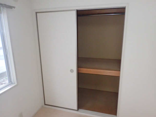 東洋間収納