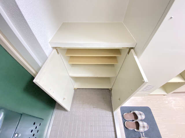 シューズBOX