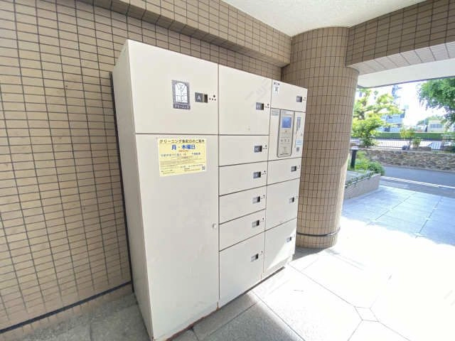 集合ポスト・宅配BOX