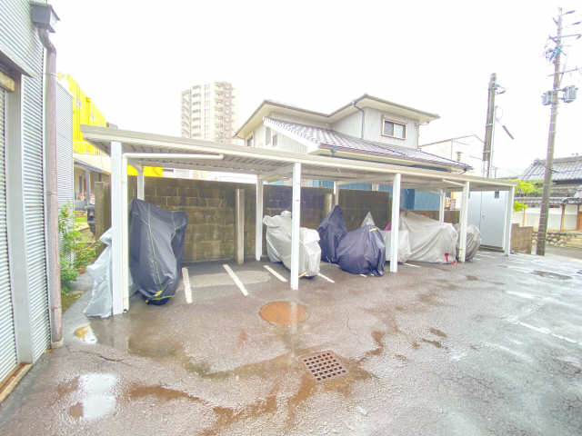 バイク置き場
