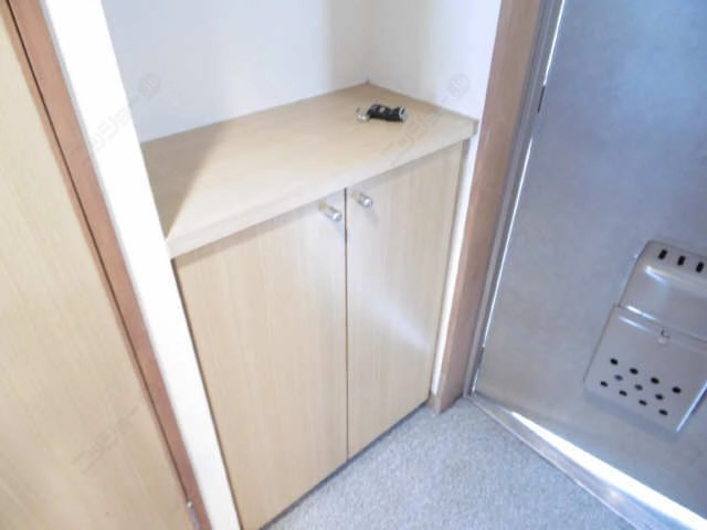 シューズボックス