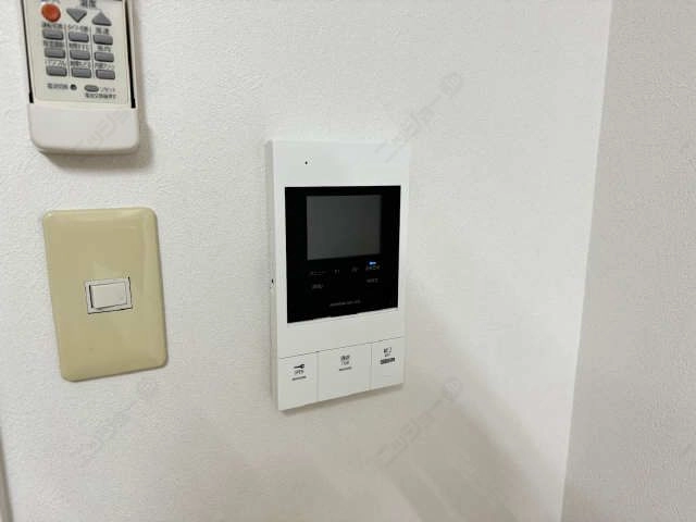 モニター付きインターホン
