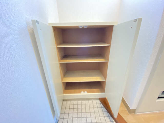 シューズBOX