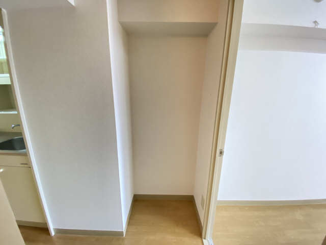 冷蔵庫置き場