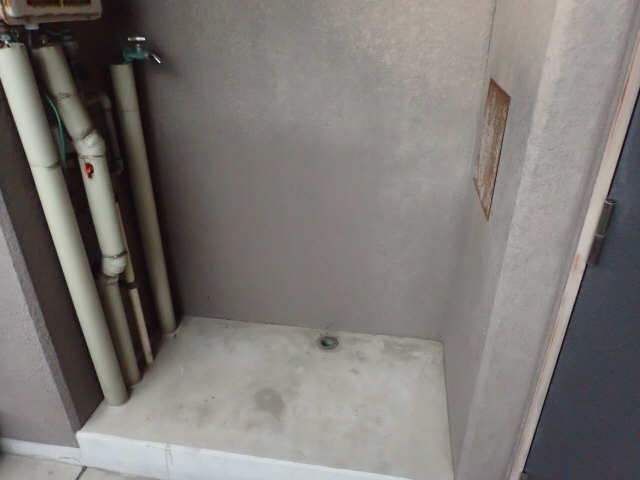 洗濯機置場
