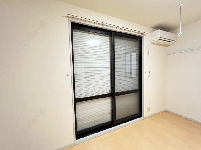 シャッター雨戸