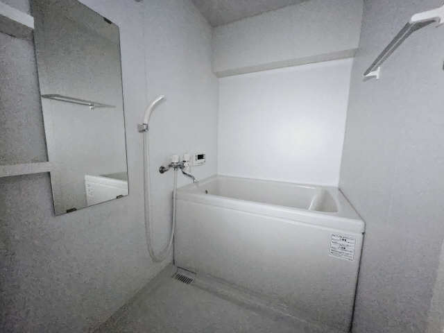ウィルハウス桜山 3階 浴室