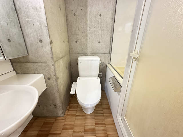 WC