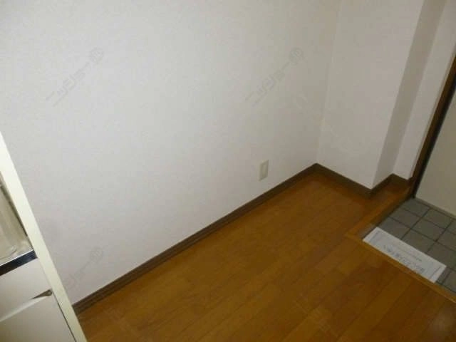 冷蔵庫置き場