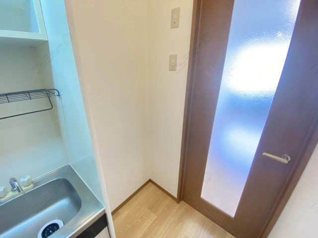冷蔵庫置き場