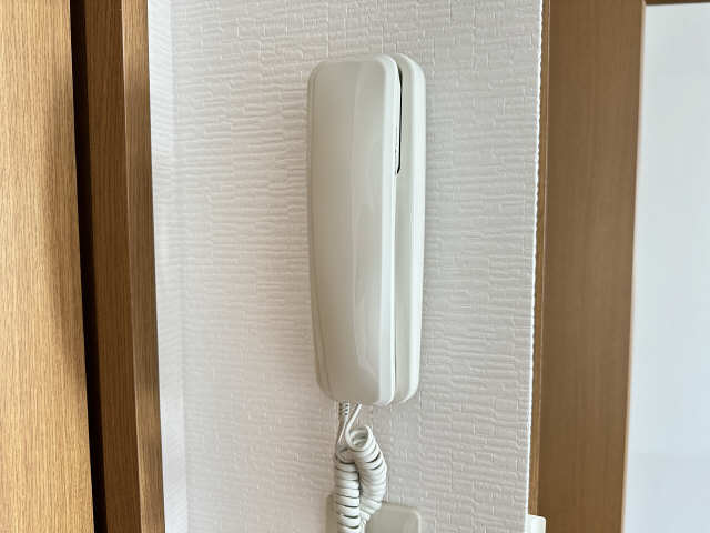 インターホン