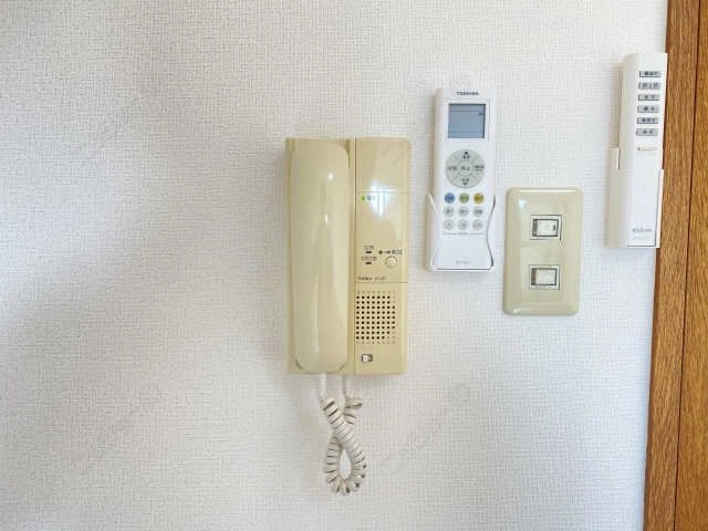 インターホン